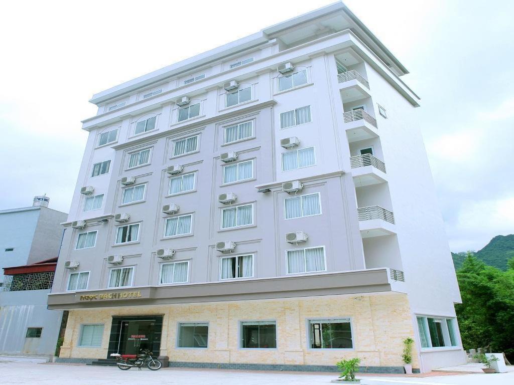 Ngoc Bach Hotel Майтяу Екстер'єр фото