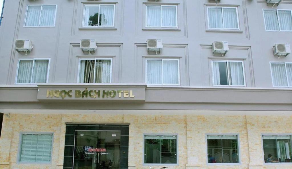 Ngoc Bach Hotel Майтяу Екстер'єр фото