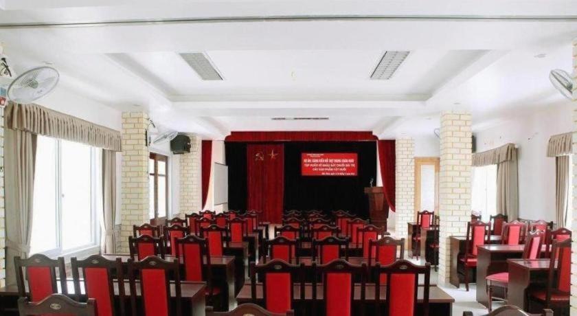 Ngoc Bach Hotel Майтяу Екстер'єр фото